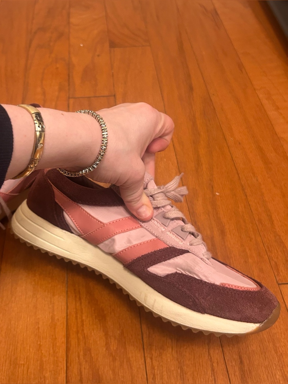 Gola Women's Retro Runner Sneaker in Plum & Dusty Pink - Picture 5 of 12